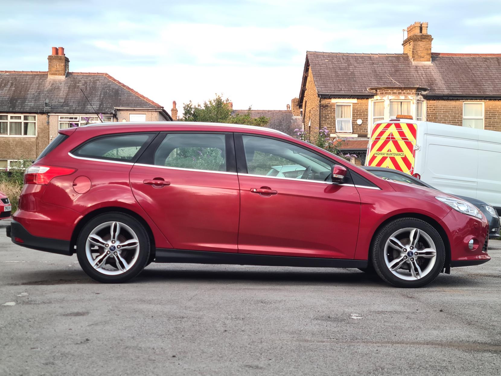 Ford Focus 1.0T EcoBoost Titanium X Estate 5dr Petrol Manual Euro 5 (s/s) (125 ps)