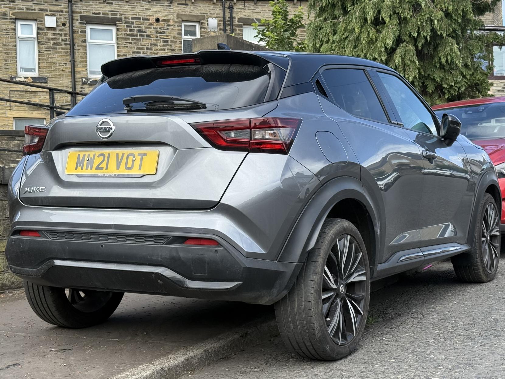Nissan Juke 1.0 DIG-T Tekna+ SUV 5dr Petrol DCT Auto Euro 6 (s/s) (114 ps)