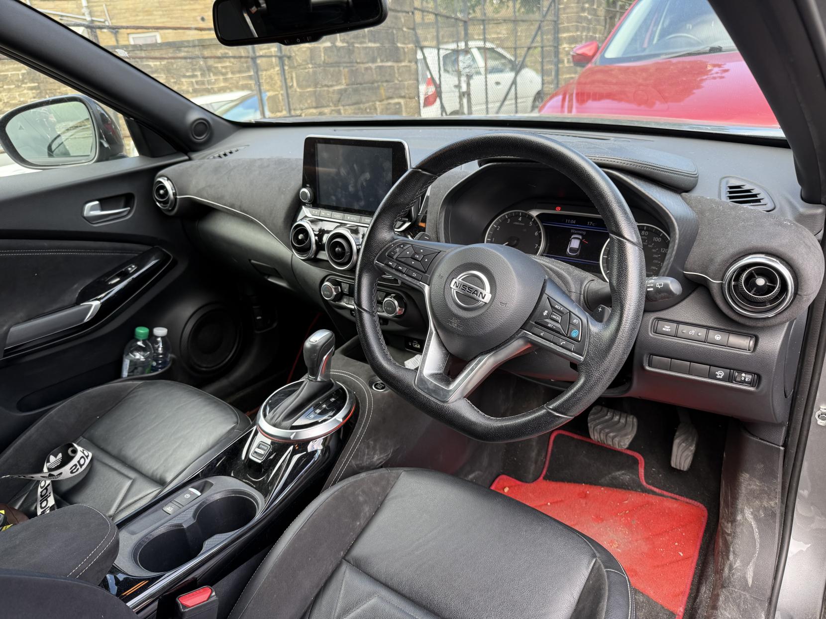 Nissan Juke 1.0 DIG-T Tekna+ SUV 5dr Petrol DCT Auto Euro 6 (s/s) (114 ps)