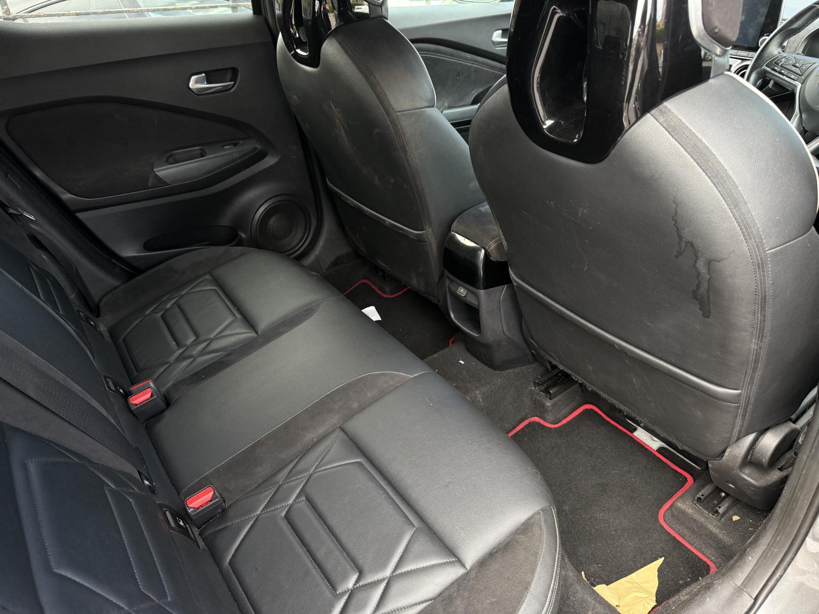 Nissan Juke 1.0 DIG-T Tekna+ SUV 5dr Petrol DCT Auto Euro 6 (s/s) (114 ps)