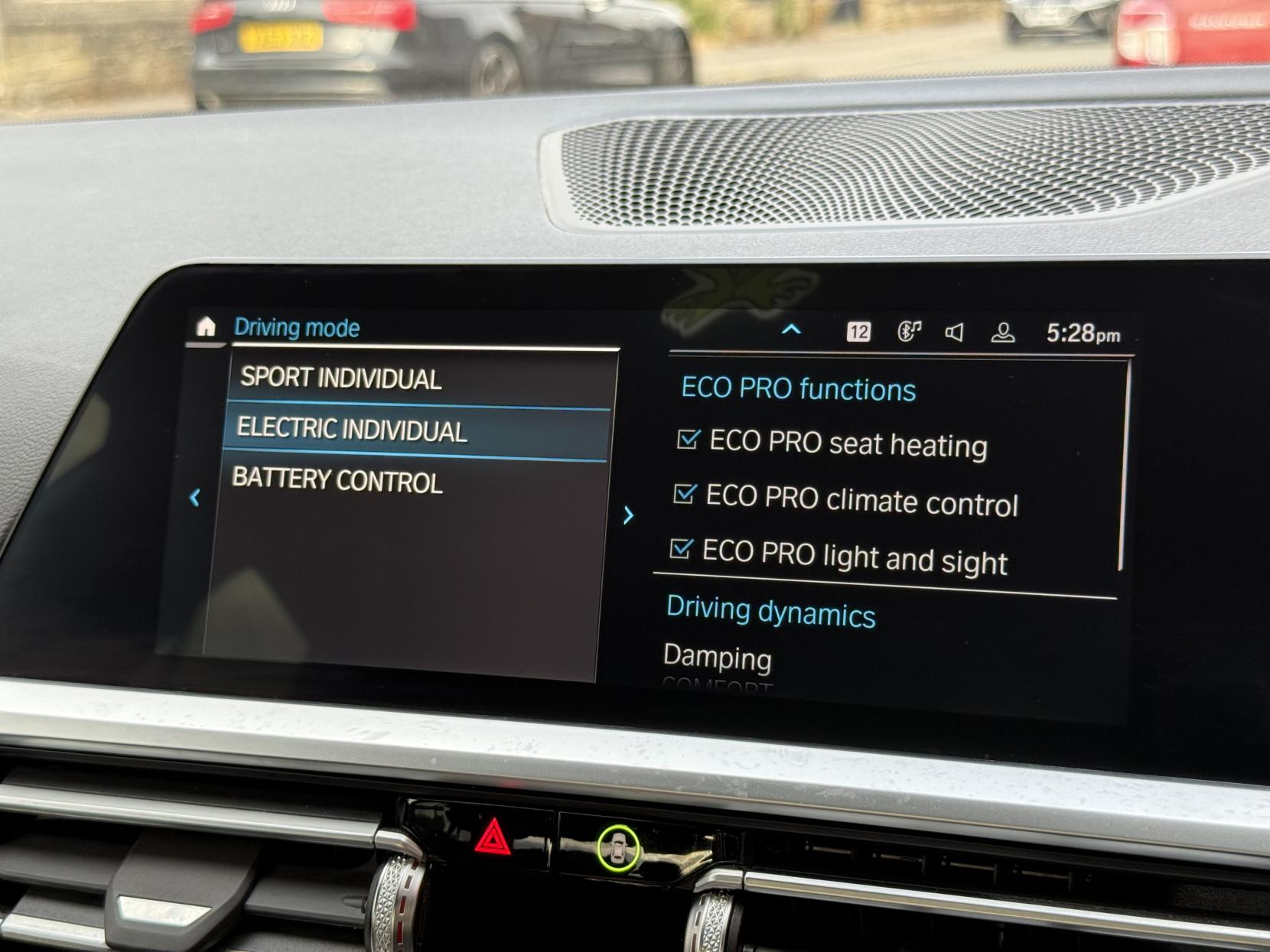 BMW 3 Series 2.0 330e 12kWh M Sport Pro Edition Saloon 4dr Petrol Plug-in Hybrid Auto xDrive Euro 6 (s/s) (292 ps)