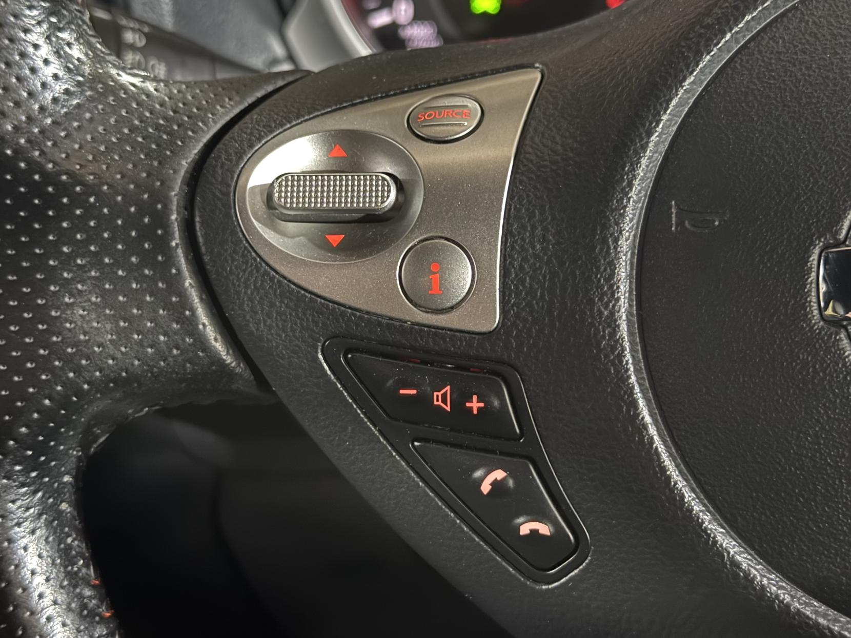 Nissan Juke 1.2 DIG-T Tekna SUV 5dr Petrol Manual Euro 6 (s/s) (115 ps)