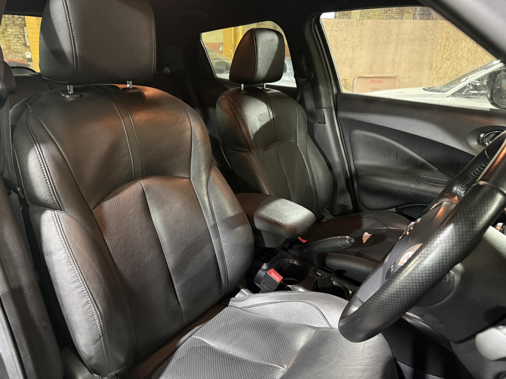 Nissan Juke 1.2 DIG-T Tekna SUV 5dr Petrol Manual Euro 6 (s/s) (115 ps)