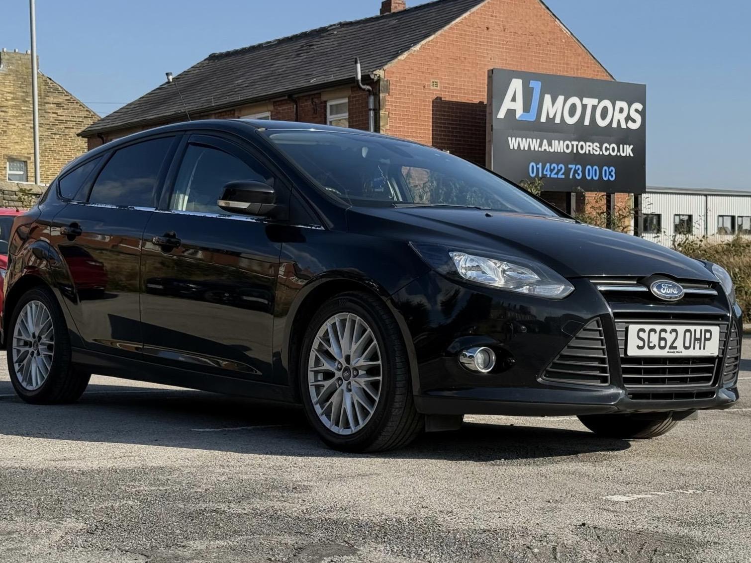 Ford Focus 1.0T EcoBoost Zetec Hatchback 5dr Petrol Manual Euro 5 (s/s) (125 ps)