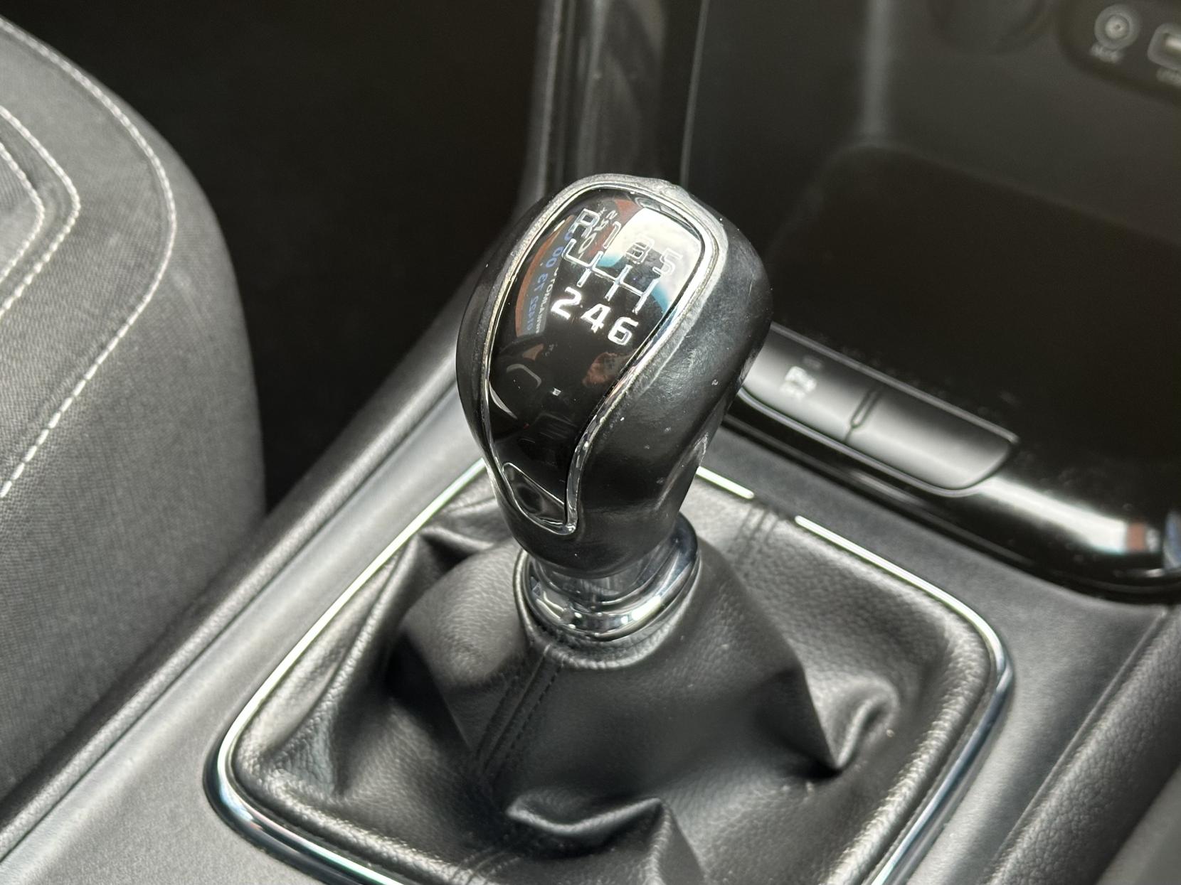 Kia Ceed 1.6 CRDi GT-Line Hatchback 5dr Diesel Manual Euro 6 (s/s) (134 bhp)