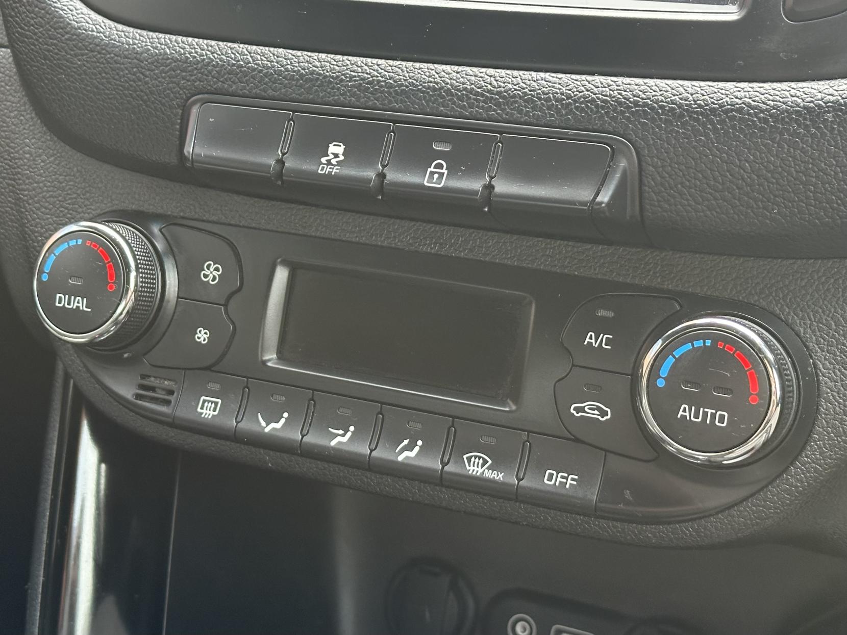 Kia Ceed 1.6 CRDi GT-Line Hatchback 5dr Diesel Manual Euro 6 (s/s) (134 bhp)