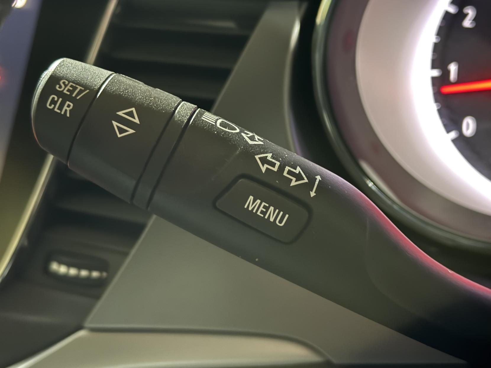 Vauxhall Astra 1.4i Tech Line Hatchback 5dr Petrol Manual Euro 6 (100 ps)