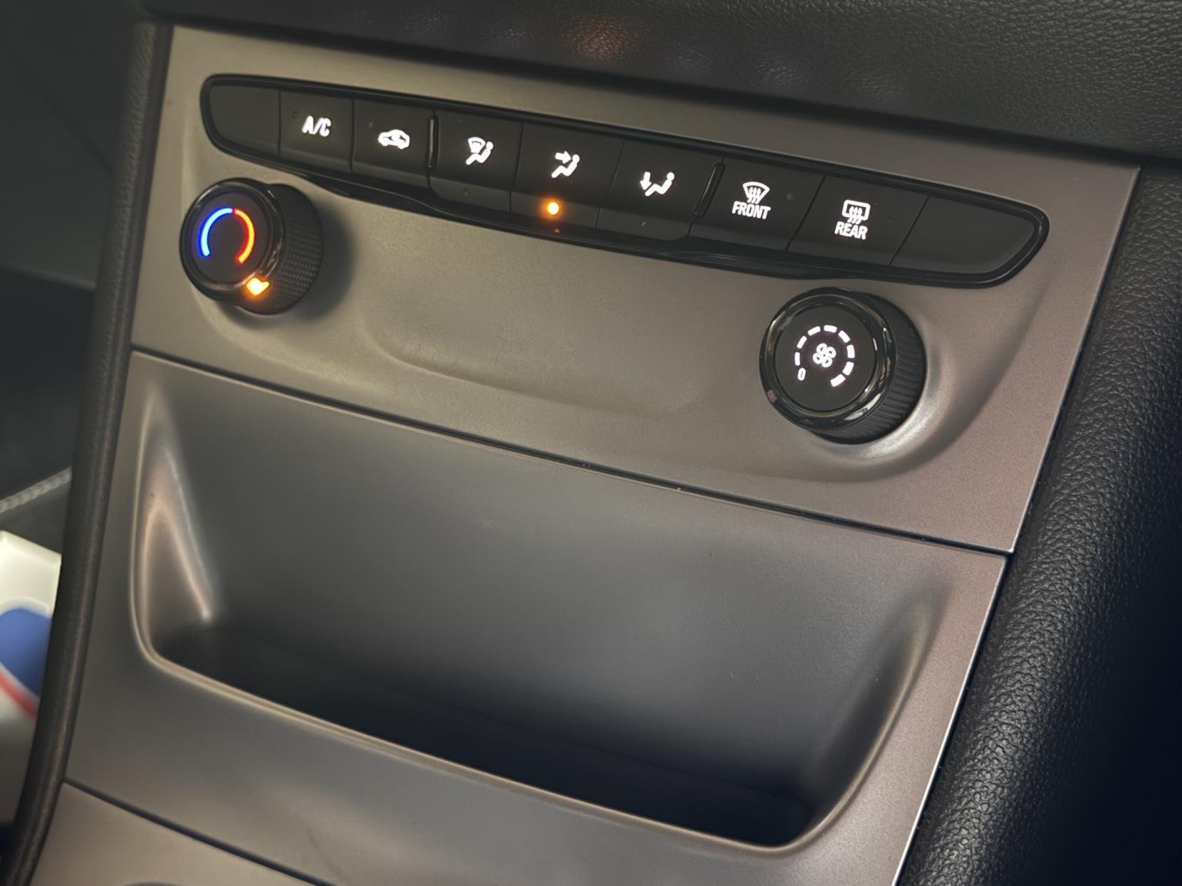 Vauxhall Astra 1.4i Tech Line Hatchback 5dr Petrol Manual Euro 6 (100 ps)