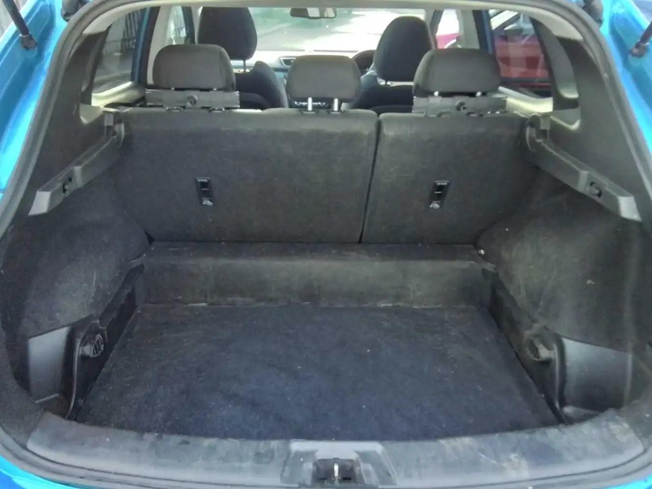 Nissan Qashqai 1.3 DIG-T N-Connecta SUV 5dr Petrol Manual Euro 6 (s/s) (140 ps)