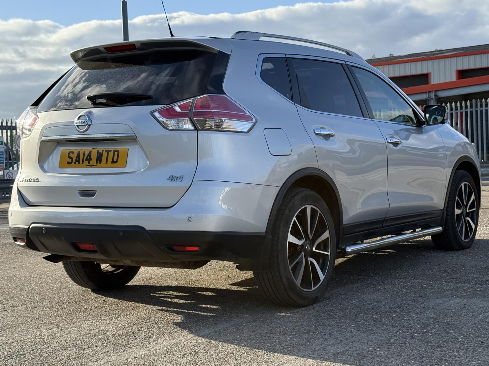 Nissan X-Trail 1.6 dCi n-tec SUV 5dr Diesel Manual 4WD Euro 5 (s/s) (130 ps)