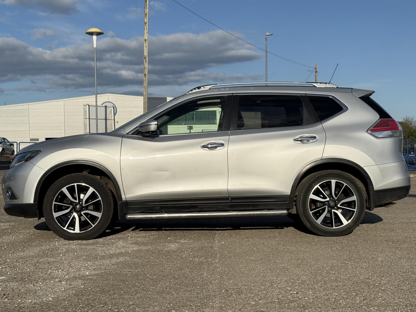 Nissan X-Trail 1.6 dCi n-tec SUV 5dr Diesel Manual 4WD Euro 5 (s/s) (130 ps)