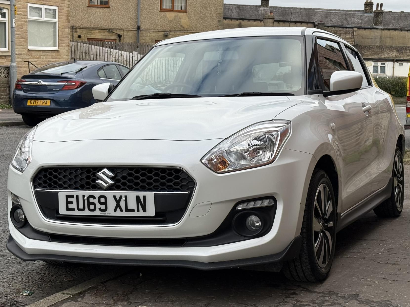 Suzuki Swift 1.2 Dualjet Attitude Hatchback 5dr Petrol Manual Euro 6 (s/s) (90 ps)