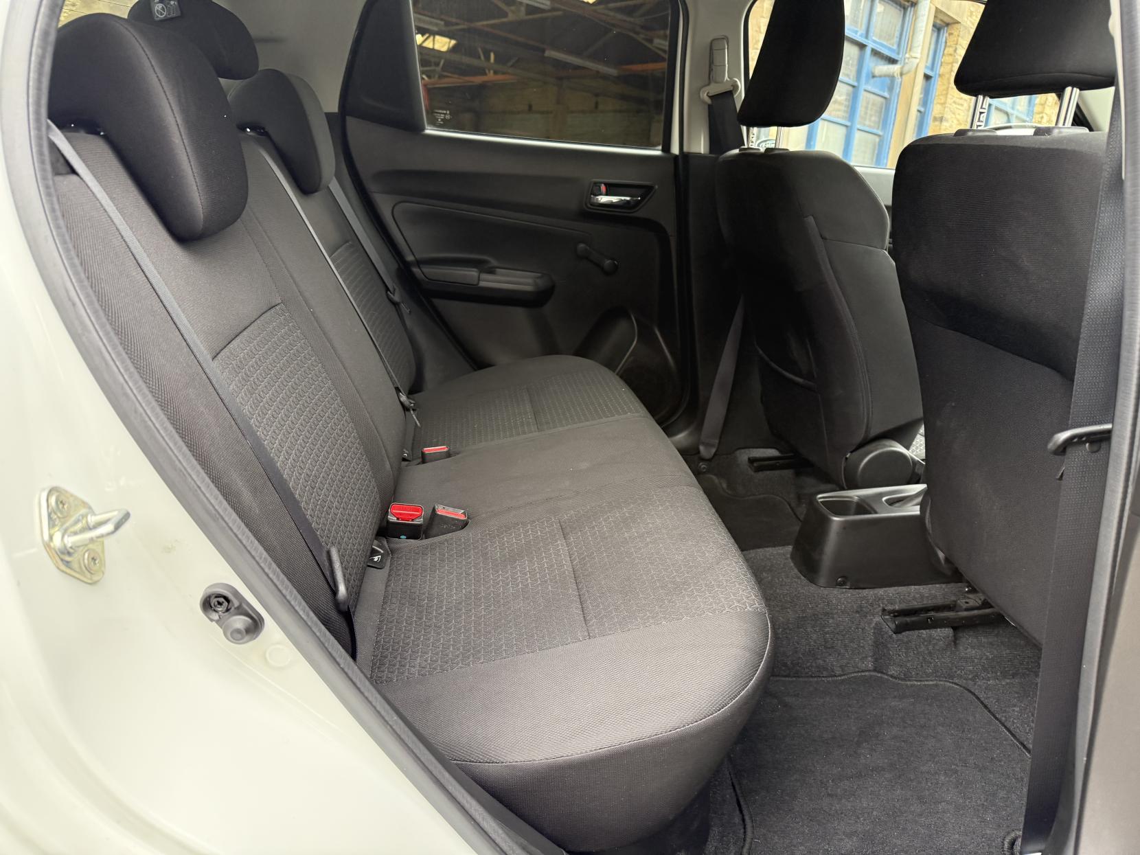 Suzuki Swift 1.2 Dualjet Attitude Hatchback 5dr Petrol Manual Euro 6 (s/s) (90 ps)