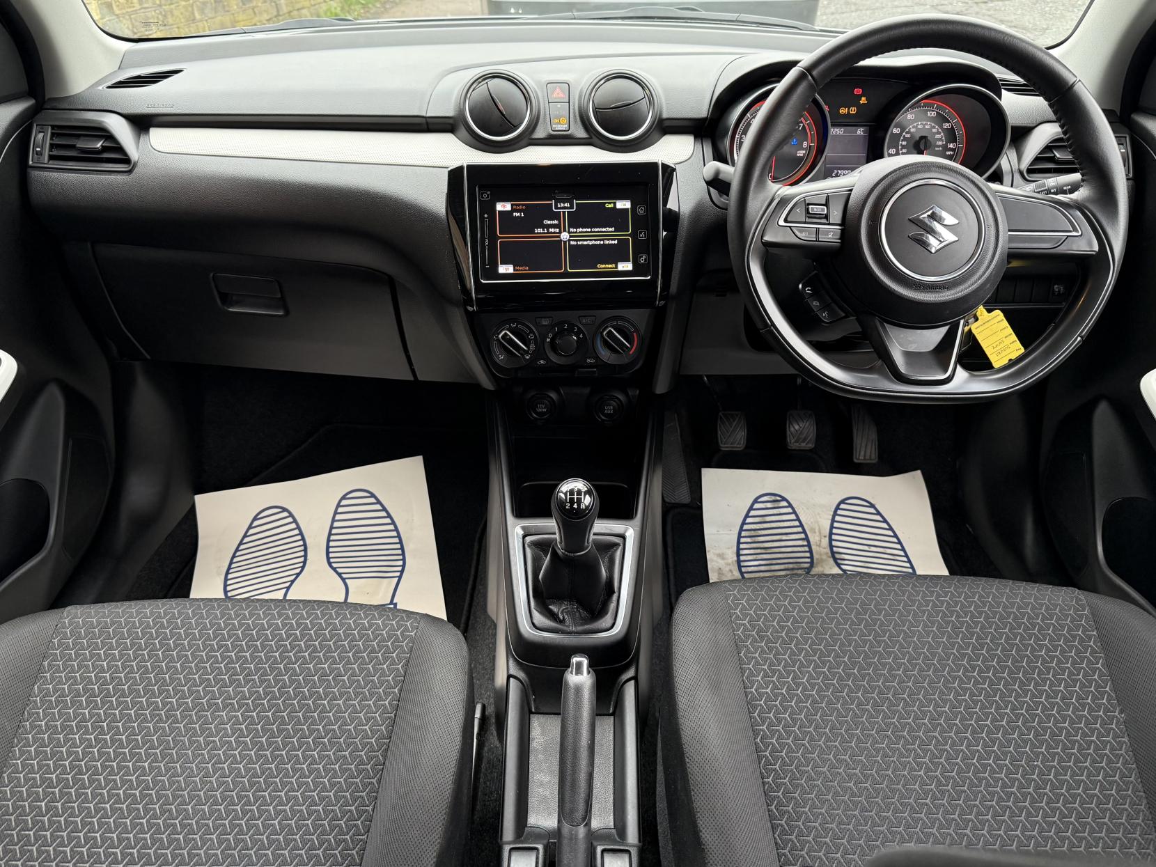 Suzuki Swift 1.2 Dualjet Attitude Hatchback 5dr Petrol Manual Euro 6 (s/s) (90 ps)