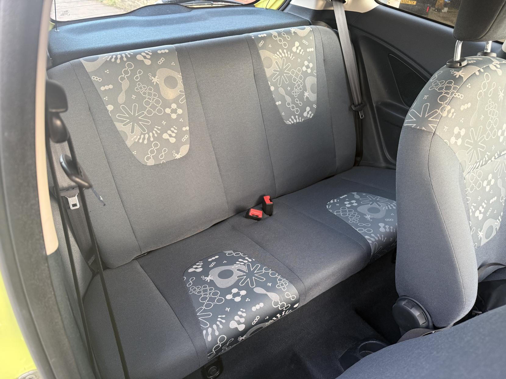 Ford Ka 1.2 Studio Hatchback 3dr Petrol Manual Euro 4 (69 ps)