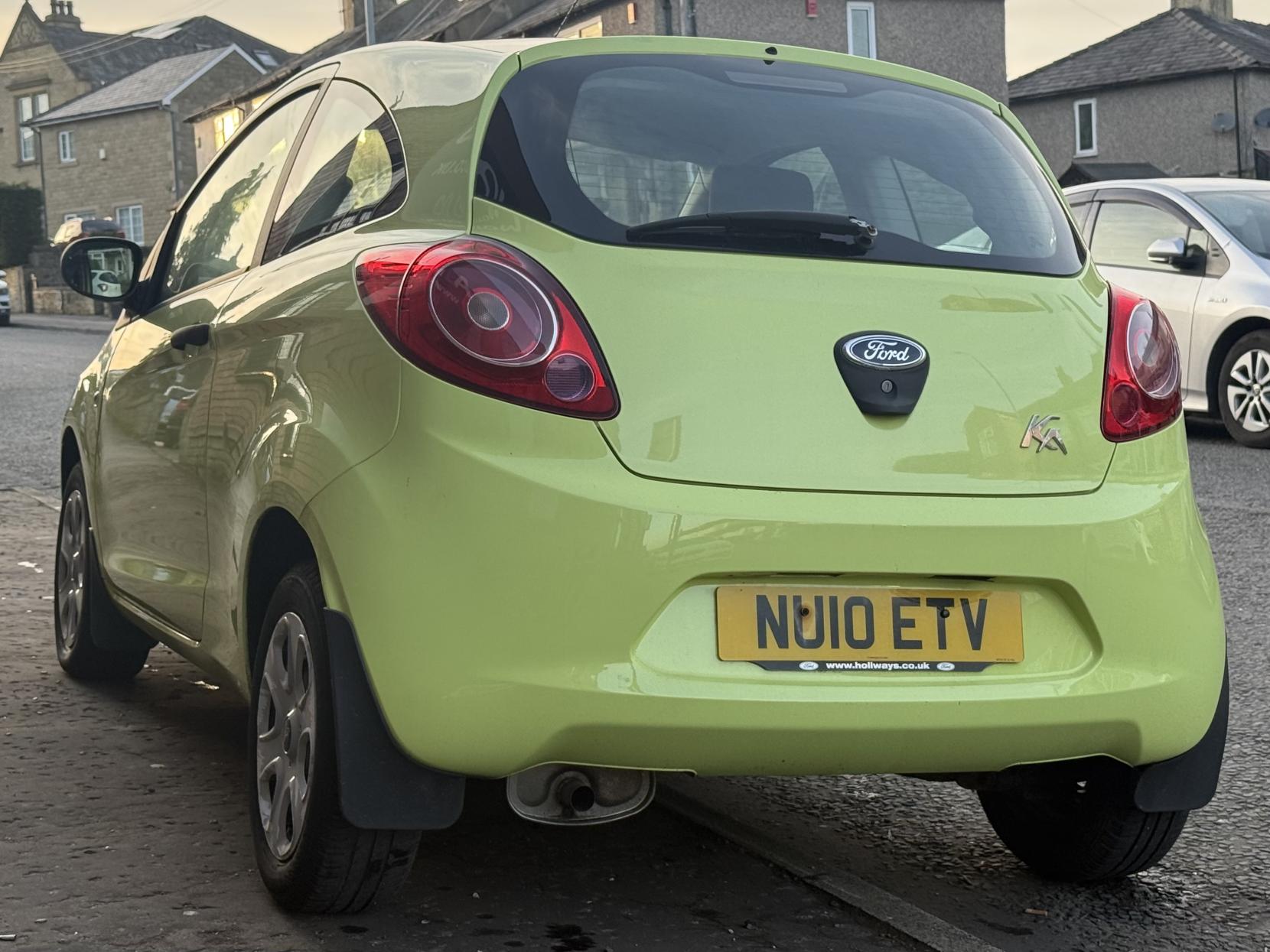 Ford Ka 1.2 Studio Hatchback 3dr Petrol Manual Euro 4 (69 ps)