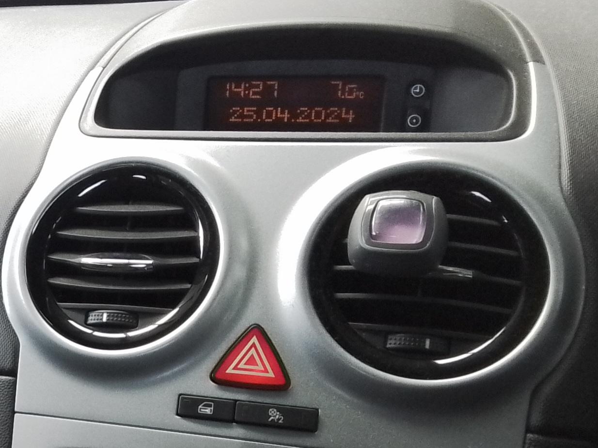Vauxhall Corsa 1.4 16V Exclusiv Hatchback 3dr Petrol Auto Euro 5 (A/C) (100 ps)