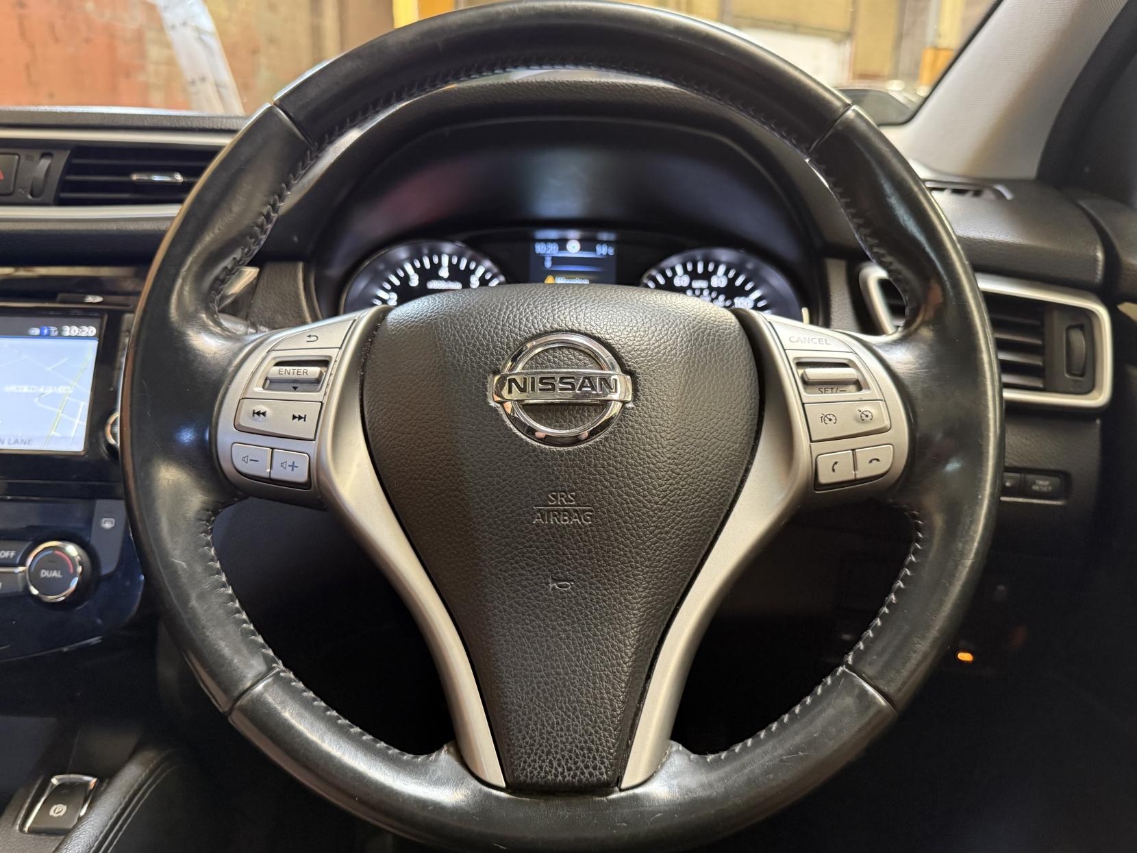 Nissan Qashqai 1.2 DIG-T n-tec+ SUV 5dr Petrol Manual 2WD Euro 5 (s/s) (115 ps)
