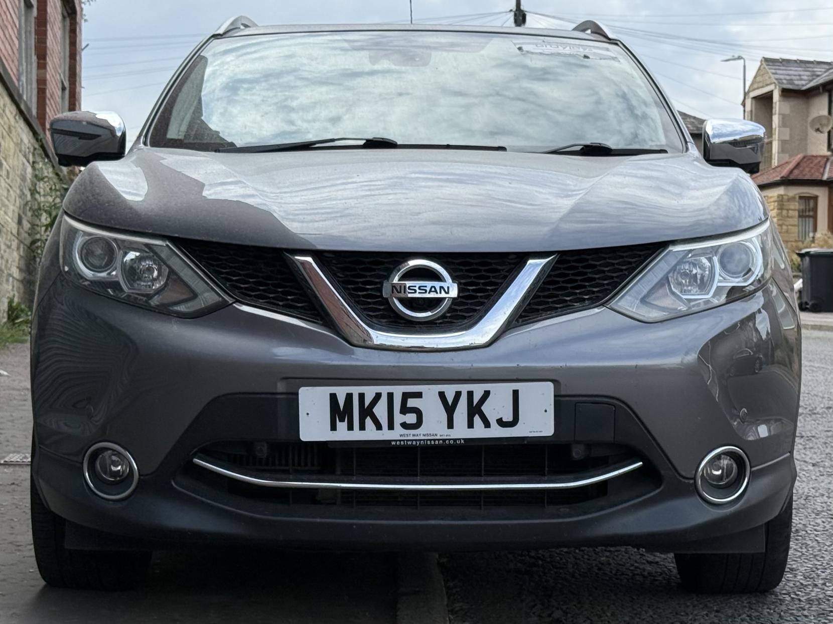 Nissan Qashqai 1.2 DIG-T n-tec+ SUV 5dr Petrol Manual 2WD Euro 5 (s/s) (115 ps)