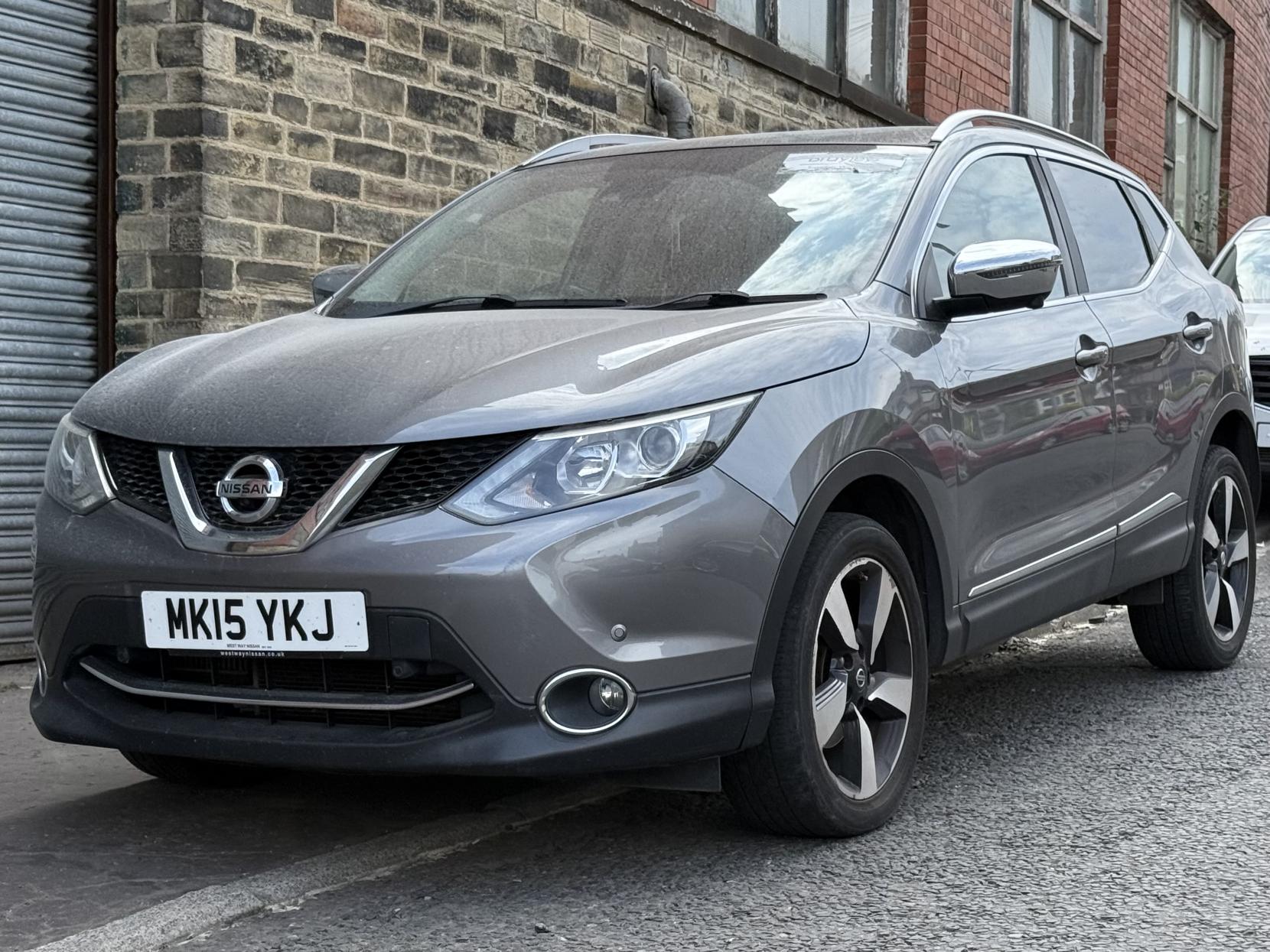 Nissan Qashqai 1.2 DIG-T n-tec+ SUV 5dr Petrol Manual 2WD Euro 5 (s/s) (115 ps)