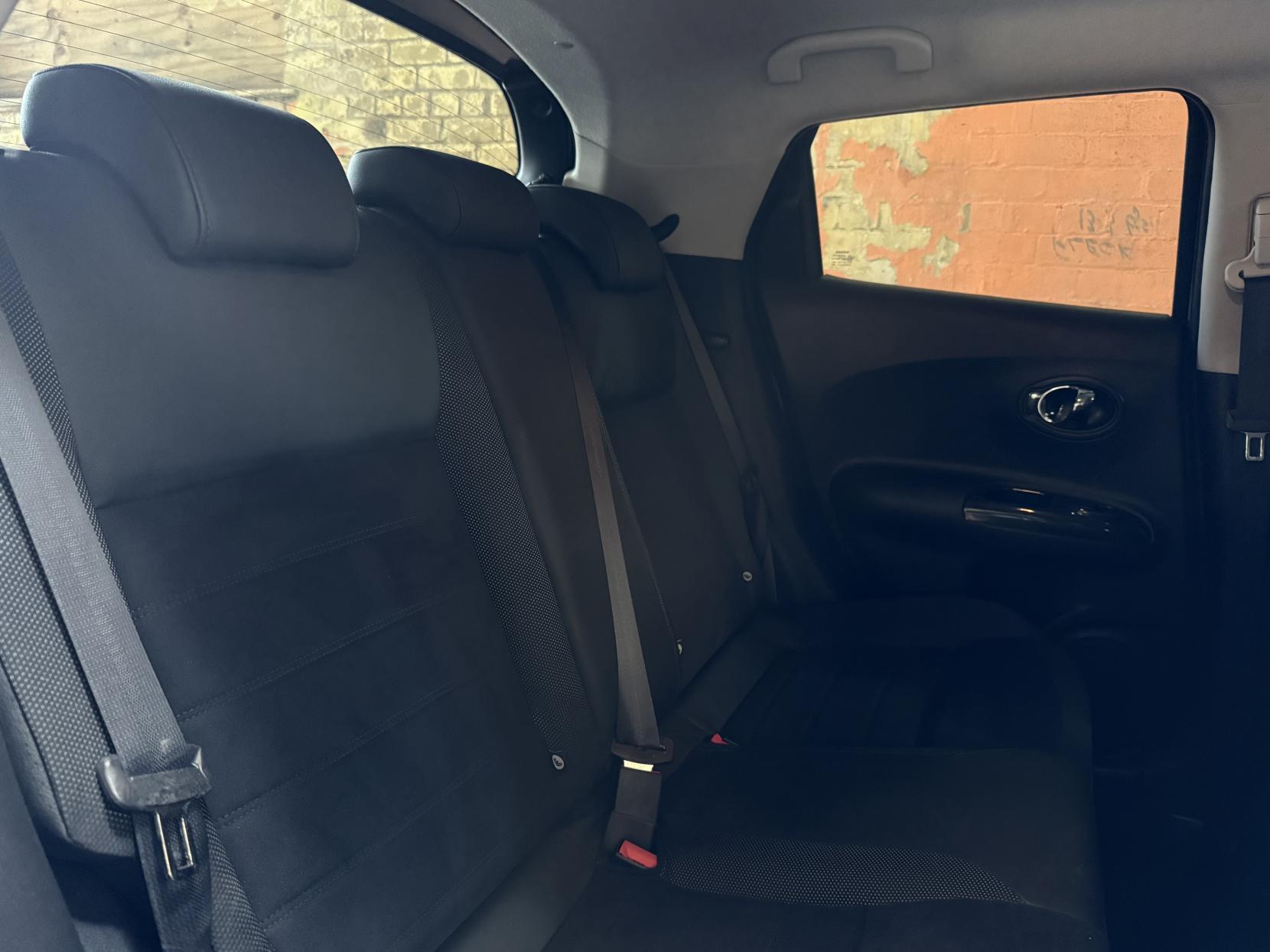 Nissan Juke 1.6 Bose Personal Edition SUV 5dr Petrol Manual Euro 6 (112 ps)