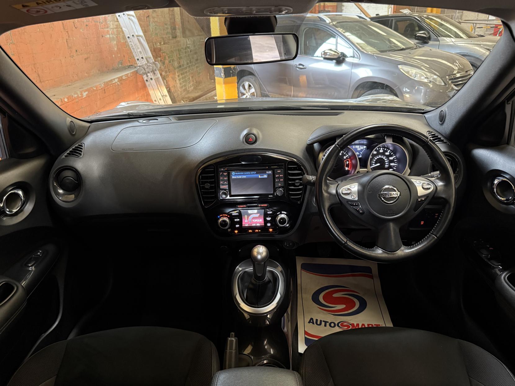 Nissan Juke 1.6 Bose Personal Edition SUV 5dr Petrol Manual Euro 6 (112 ps)