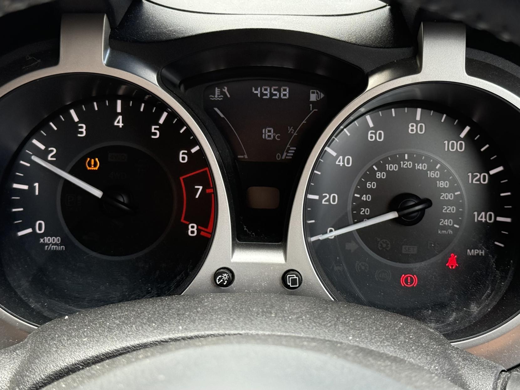 Nissan Juke 1.6 Bose Personal Edition SUV 5dr Petrol Manual Euro 6 (112 ps)