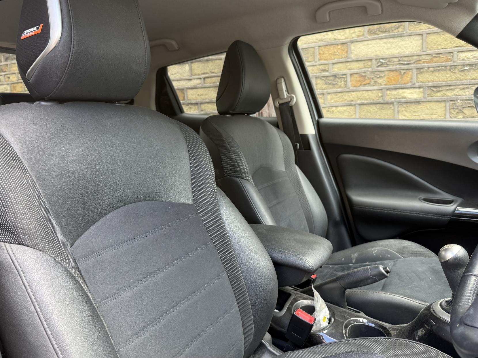 Nissan Juke 1.6 Bose Personal Edition SUV 5dr Petrol Manual Euro 6 (112 ps)
