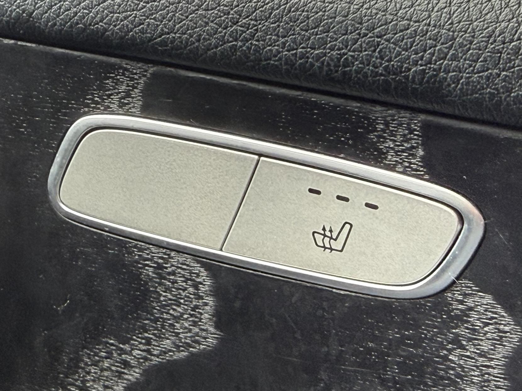 Mercedes-Benz GLC 2.1 GLC220d AMG Line SUV 5dr Diesel G-Tronic 4MATIC Euro 6 (s/s) (170 ps)