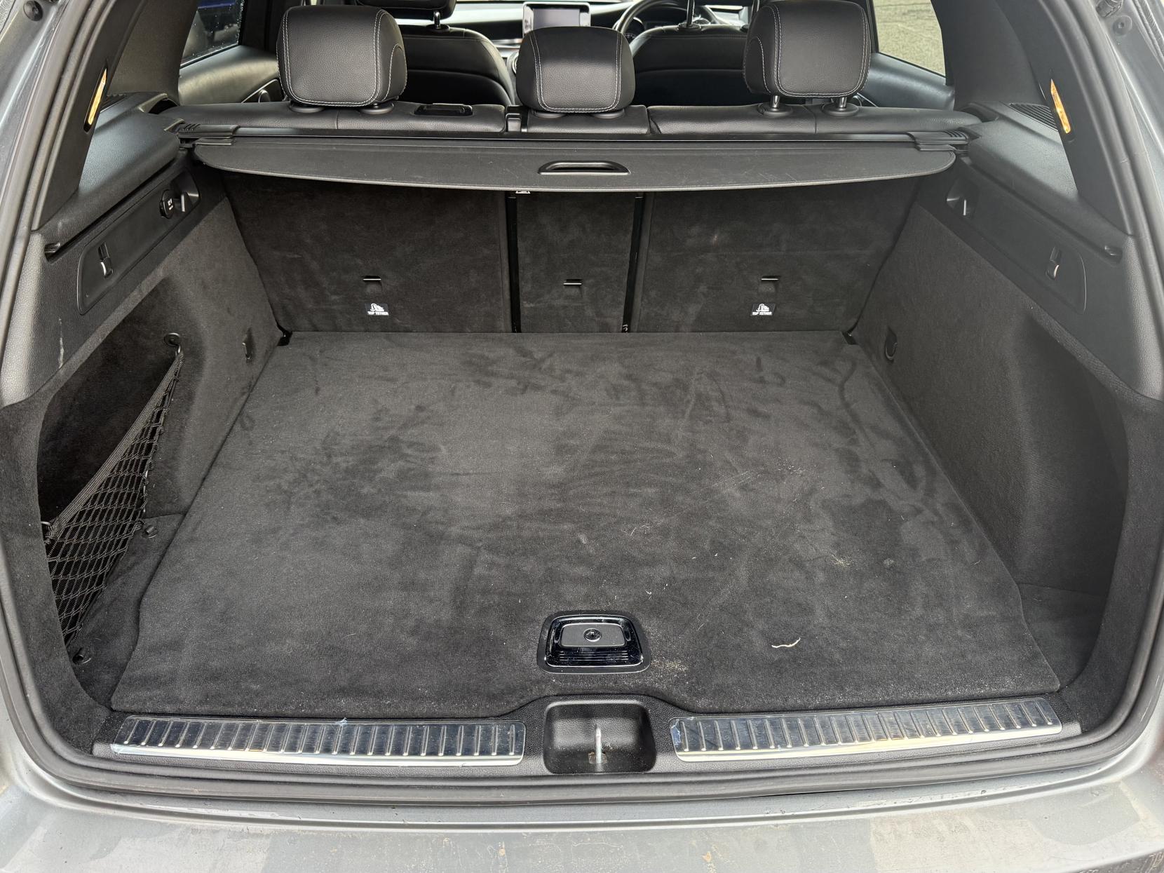 Mercedes-Benz GLC 2.1 GLC220d AMG Line SUV 5dr Diesel G-Tronic 4MATIC Euro 6 (s/s) (170 ps)