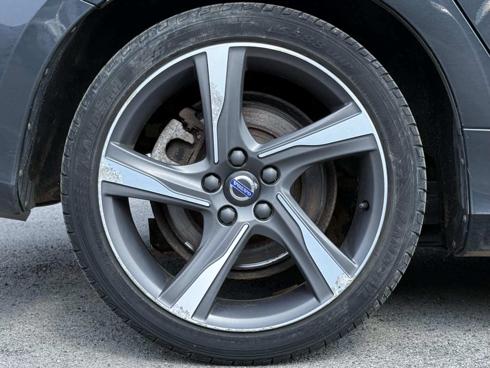 Volvo V60 2.0 D4 R-Design Estate 5dr Diesel Manual Euro 6 (s/s) (181 ps)