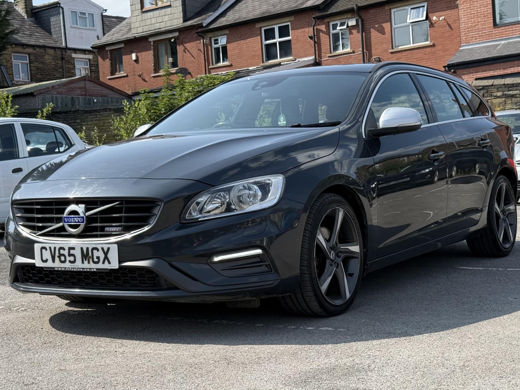 Volvo V60 2.0 D4 R-Design Estate 5dr Diesel Manual Euro 6 (s/s) (181 ps)