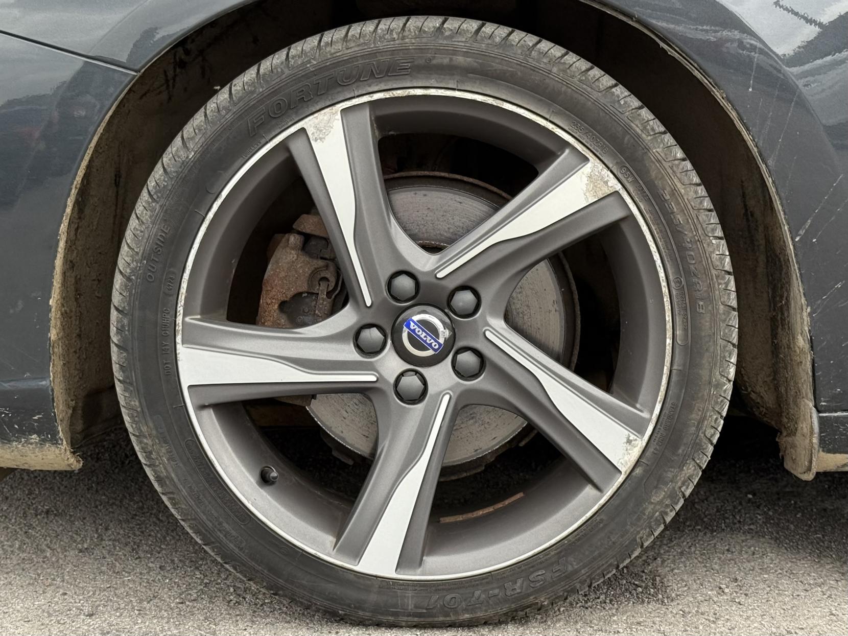 Volvo V60 2.0 D4 R-Design Estate 5dr Diesel Manual Euro 6 (s/s) (181 ps)