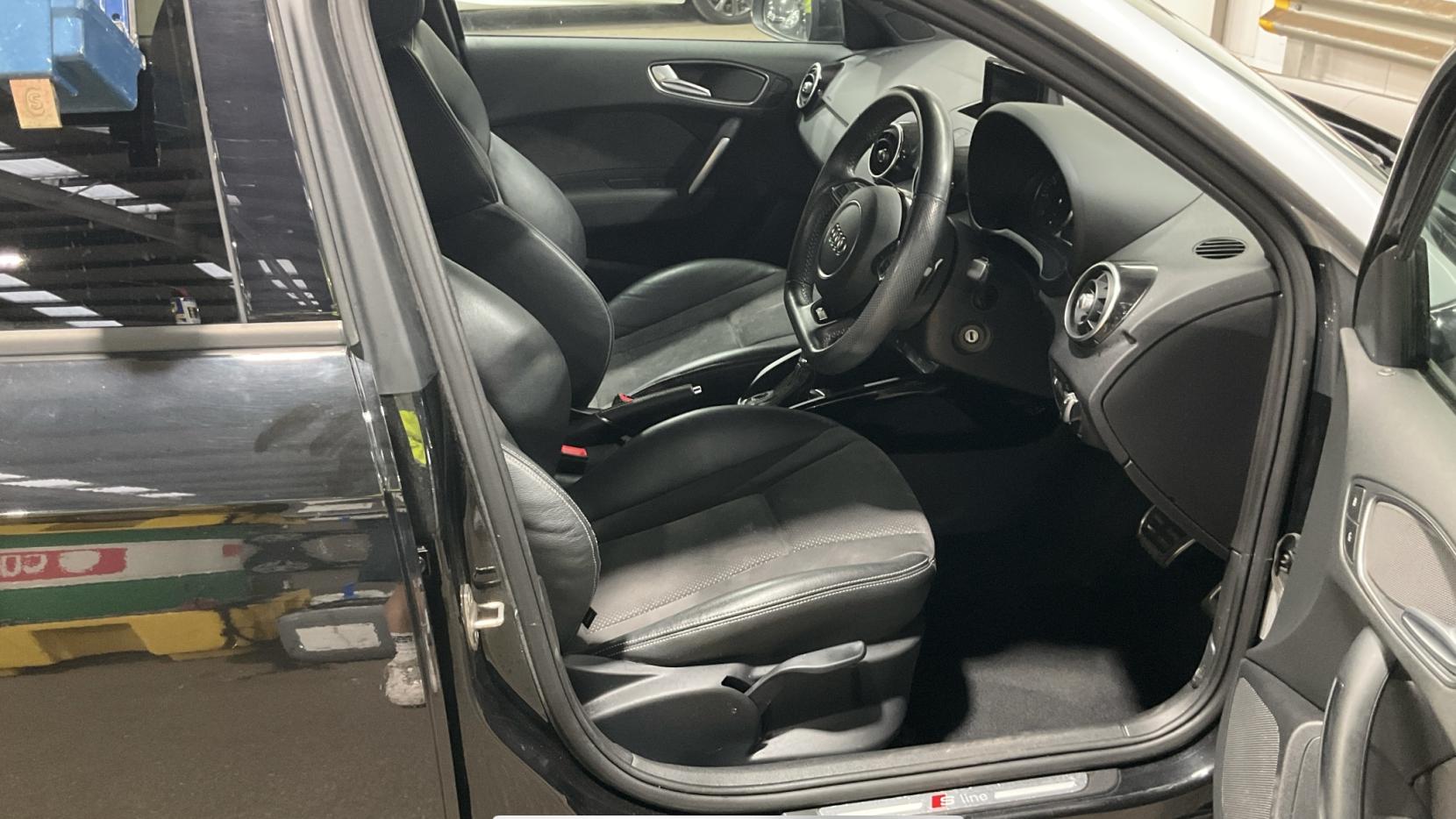 Audi A1 1.4 TFSI Black Edition Sportback 5dr Petrol S Tronic Euro 6 (s/s) (Nav) (125 ps)