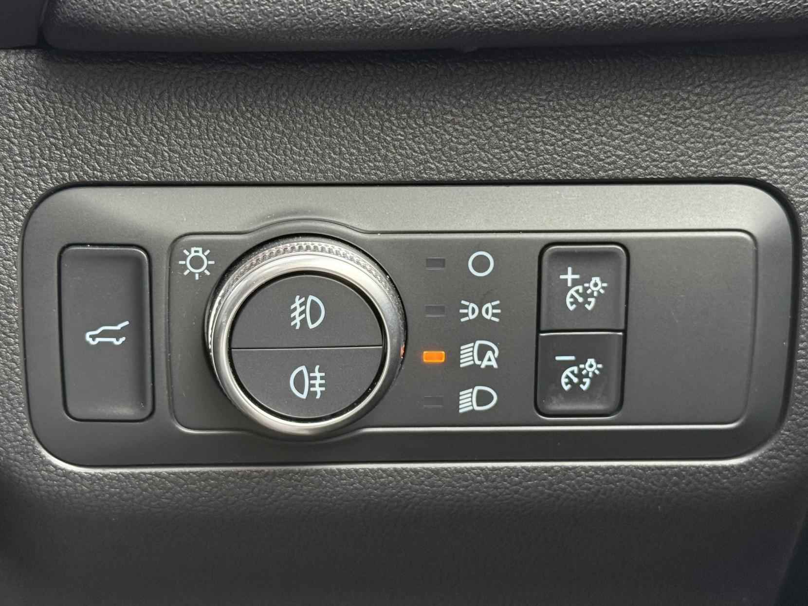 Ford Kuga 2.5h Duratec ST-Line X Edition SUV 5dr Petrol Hybrid CVT Euro 6 (s/s) (190 ps)