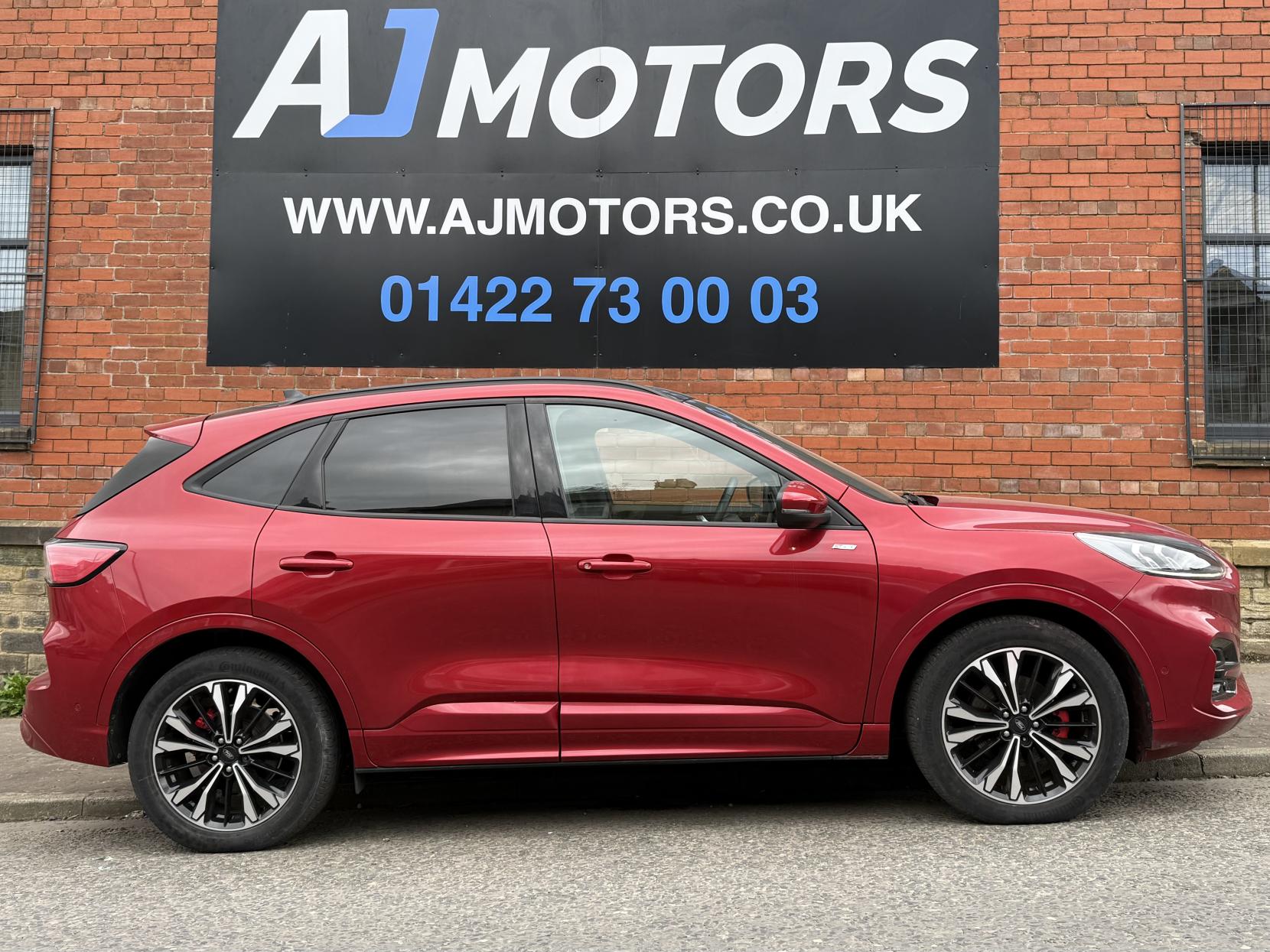 Ford Kuga 2.5h Duratec ST-Line X Edition SUV 5dr Petrol Hybrid CVT Euro 6 (s/s) (190 ps)