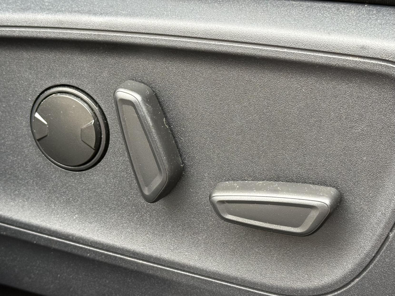 Ford Kuga 2.5h Duratec ST-Line X Edition SUV 5dr Petrol Hybrid CVT Euro 6 (s/s) (190 ps)