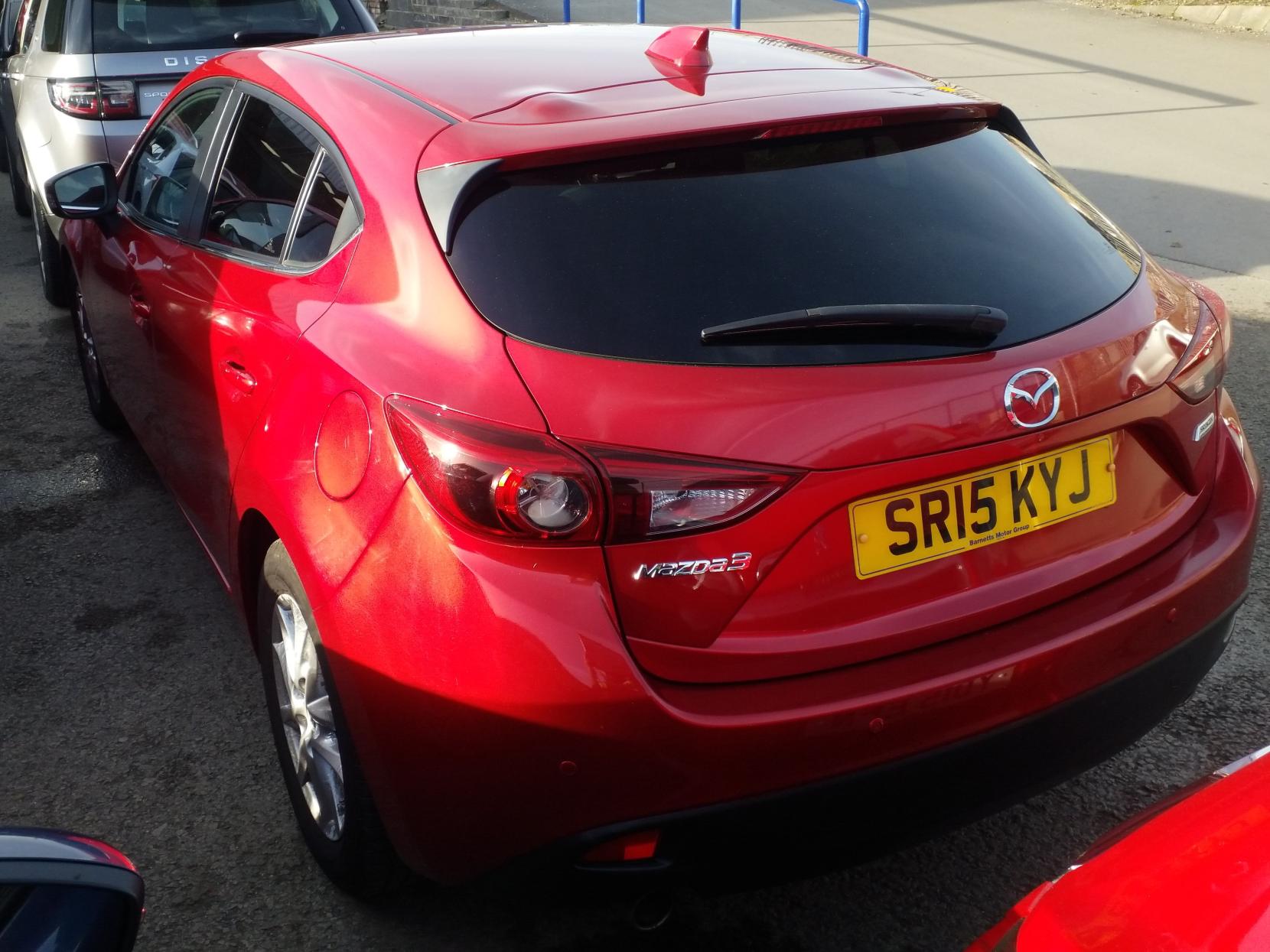 Mazda Mazda3 2.0 SKYACTIV-G SE-L Nav Hatchback 5dr Petrol Manual Euro 5 (s/s) (120 ps)