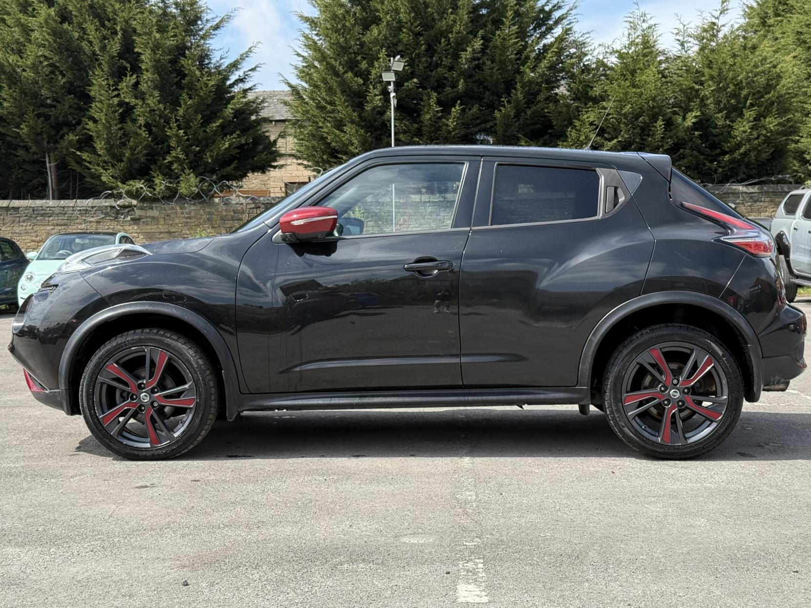 Nissan Juke 1.2 DIG-T Tekna SUV 5dr Petrol Manual Euro 6 (s/s) (115 ps)
