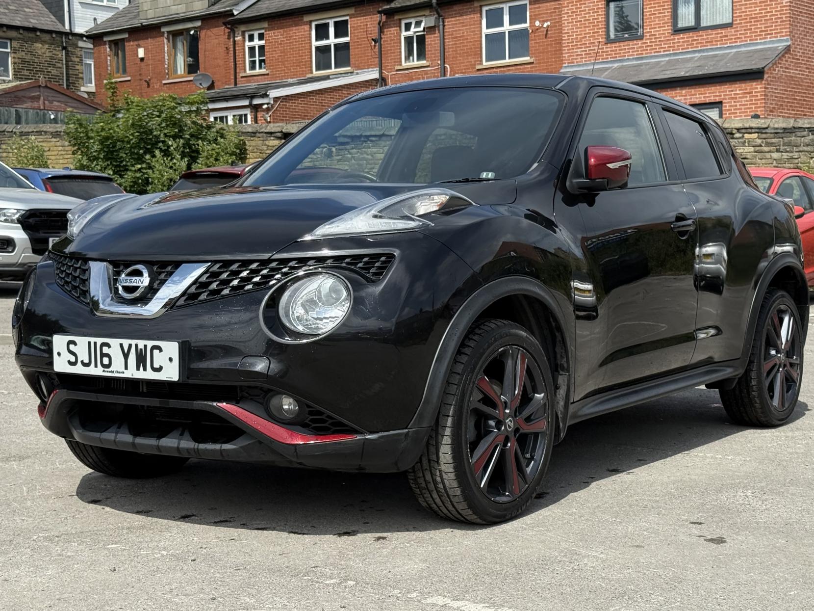 Nissan Juke 1.2 DIG-T Tekna SUV 5dr Petrol Manual Euro 6 (s/s) (115 ps)