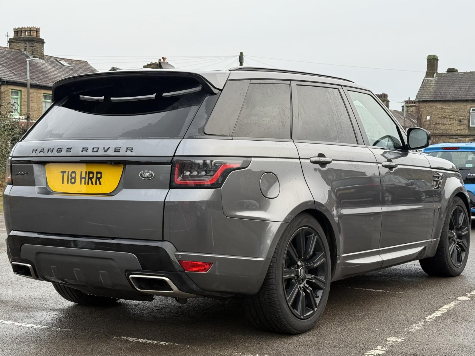 Land Rover Range Rover Sport 3.0 SD V6 HSE Dynamic SUV 5dr Diesel Auto 4WD Euro 6 (s/s) (306 ps)