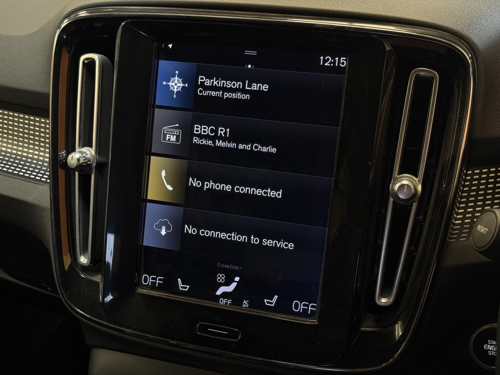 Volvo XC40 2.0 B4 MHEV R-Design Pro SUV 5dr Petrol Hybrid Auto AWD Euro 6 (s/s) (197 ps)