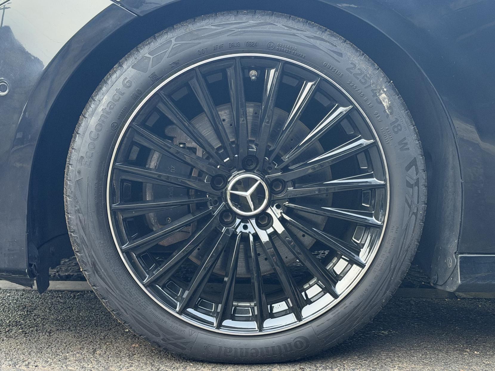 Mercedes-Benz CLA 2.0 CLA220d AMG Line Coupe 4dr Diesel 8G-DCT Euro 6 (s/s) (190 ps)