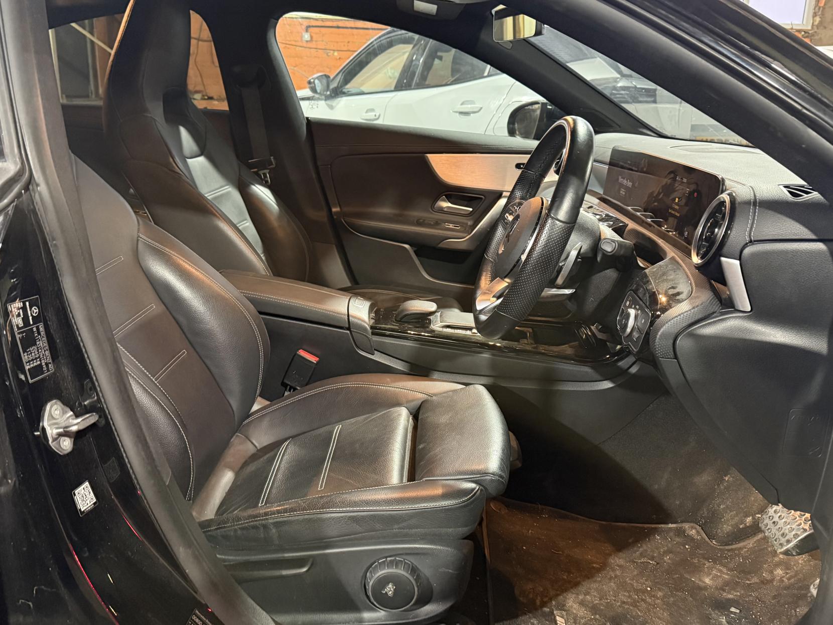 Mercedes-Benz CLA 2.0 CLA220d AMG Line Coupe 4dr Diesel 8G-DCT Euro 6 (s/s) (190 ps)