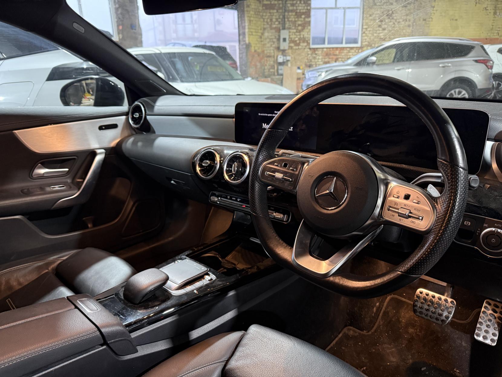 Mercedes-Benz CLA 2.0 CLA220d AMG Line Coupe 4dr Diesel 8G-DCT Euro 6 (s/s) (190 ps)