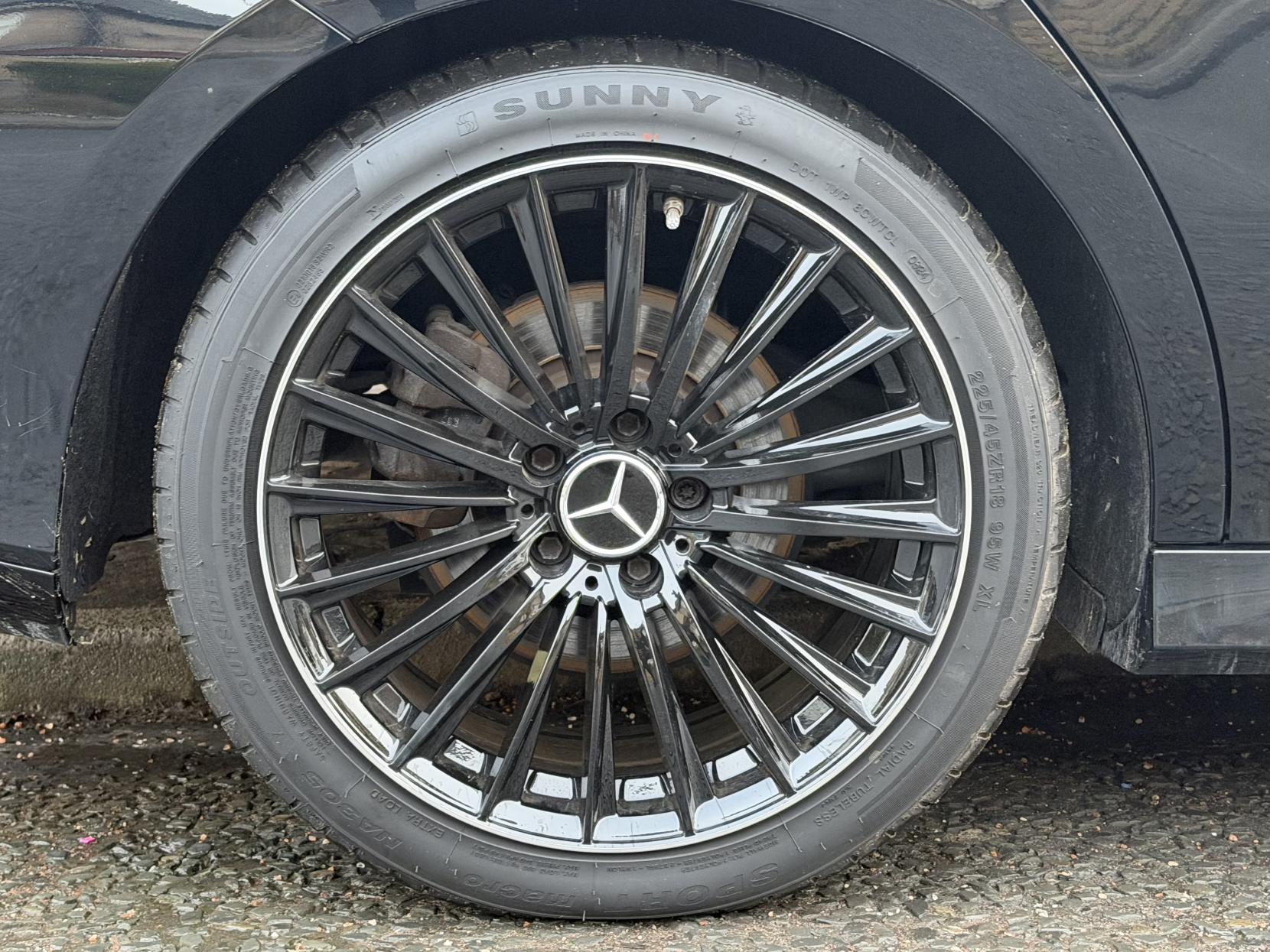 Mercedes-Benz CLA 2.0 CLA220d AMG Line Coupe 4dr Diesel 8G-DCT Euro 6 (s/s) (190 ps)