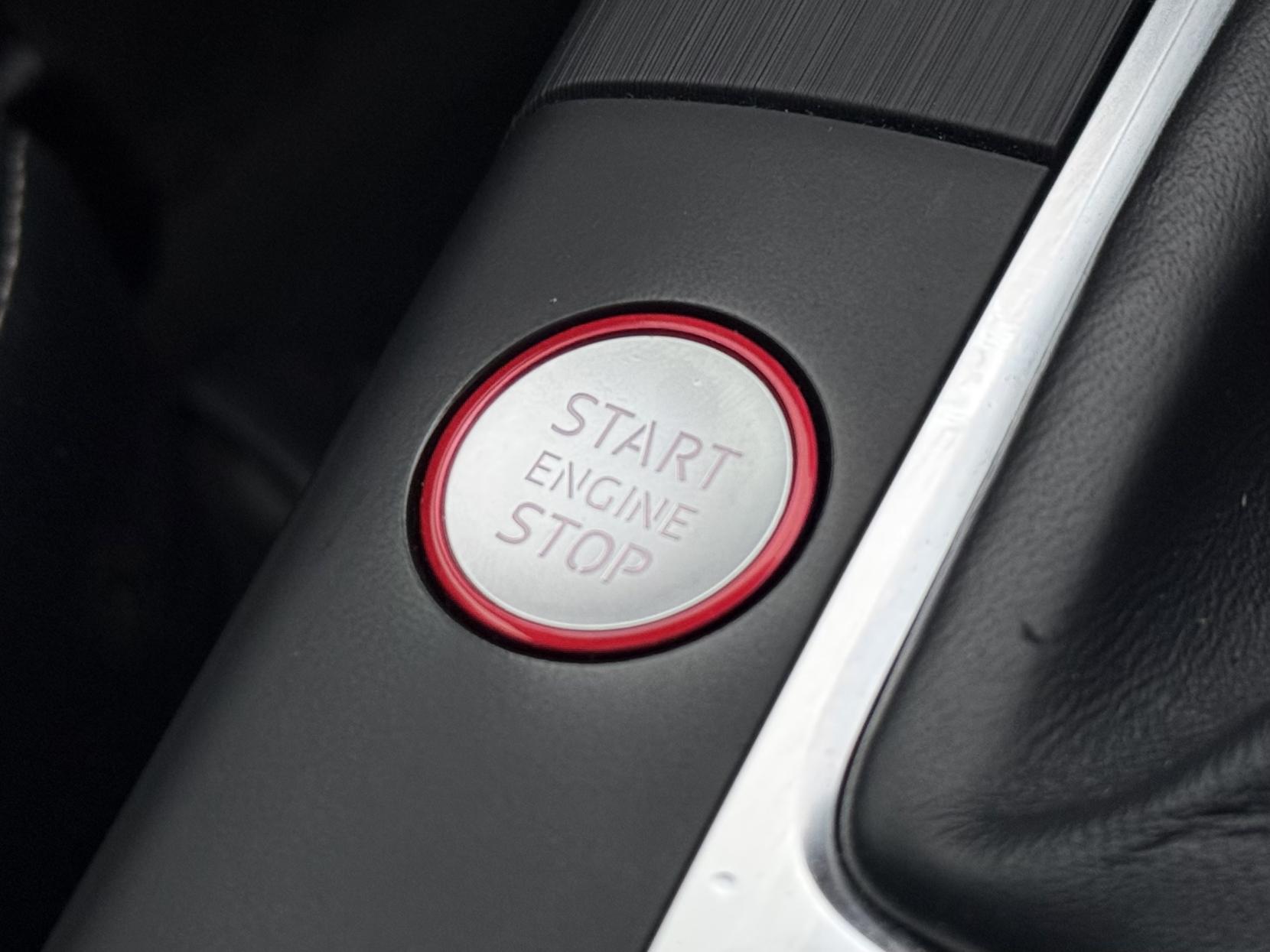 Audi RS3 2.5 TFSI Audi Sport Edition Sportback 5dr Petrol S Tronic quattro Euro 6 (s/s) (400 ps)