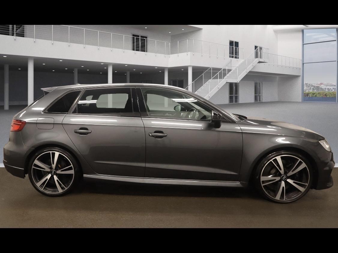 Audi RS3 2.5 TFSI Audi Sport Edition Sportback 5dr Petrol S Tronic quattro Euro 6 (s/s) (400 ps)