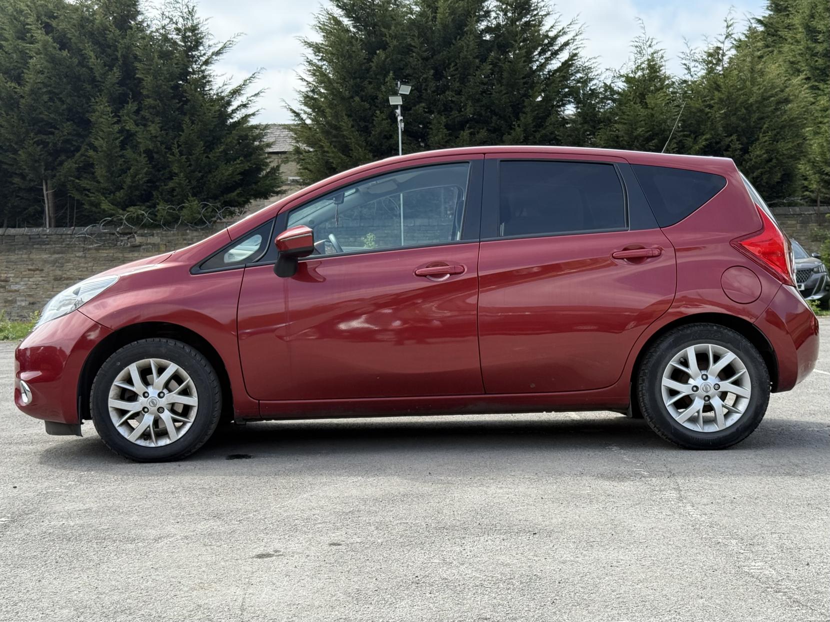 Nissan Note 1.2 12V Acenta Premium Hatchback 5dr Petrol Manual Euro 5 (s/s) (80 ps)