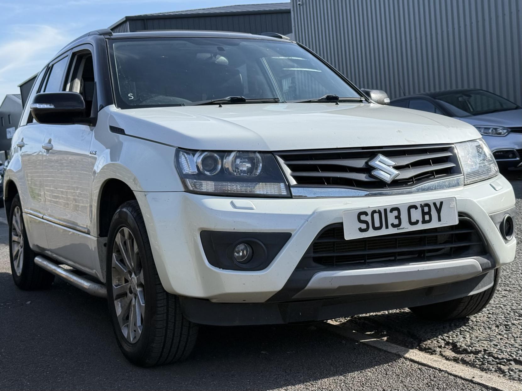 Suzuki Grand Vitara 1.9 DDiS SZ5 SUV 5dr Diesel Manual 4WD Euro 5 (129 ps)